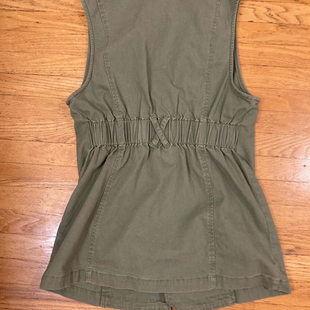 Cabi Explorer Utility Khaki Vest - Size Small - E… - image 1